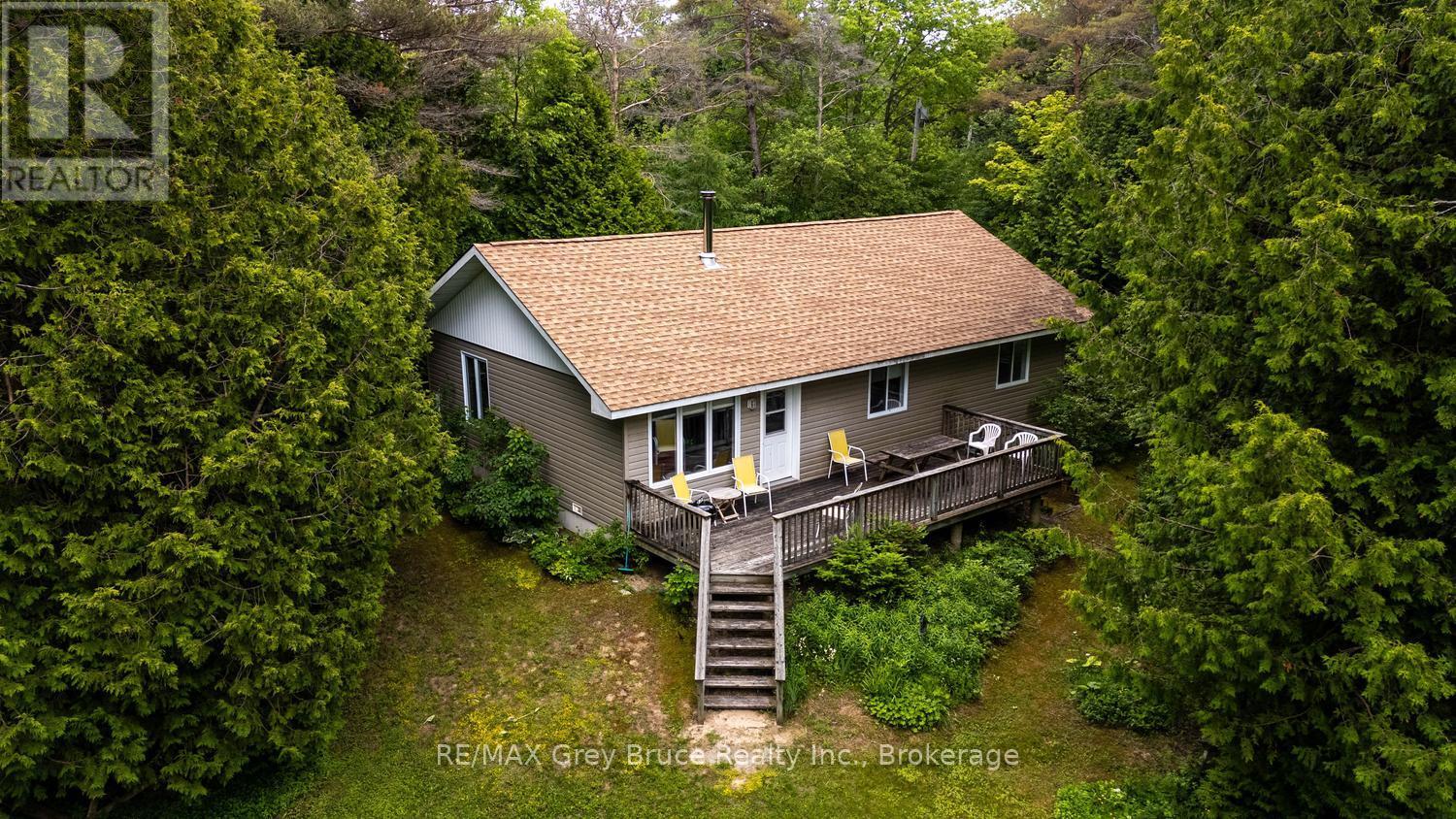550 HURON ROAD N