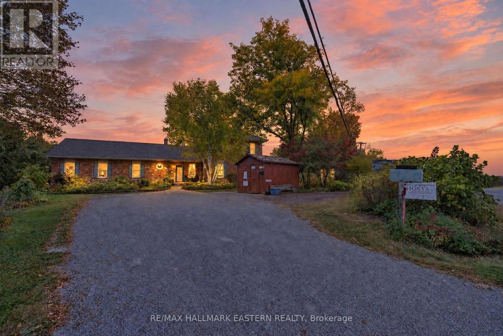 136 COUNTY 4 ROAD, DOURO-DUMMER, ON K9L 1V6 - Image 2172159086.jpeg?d=l