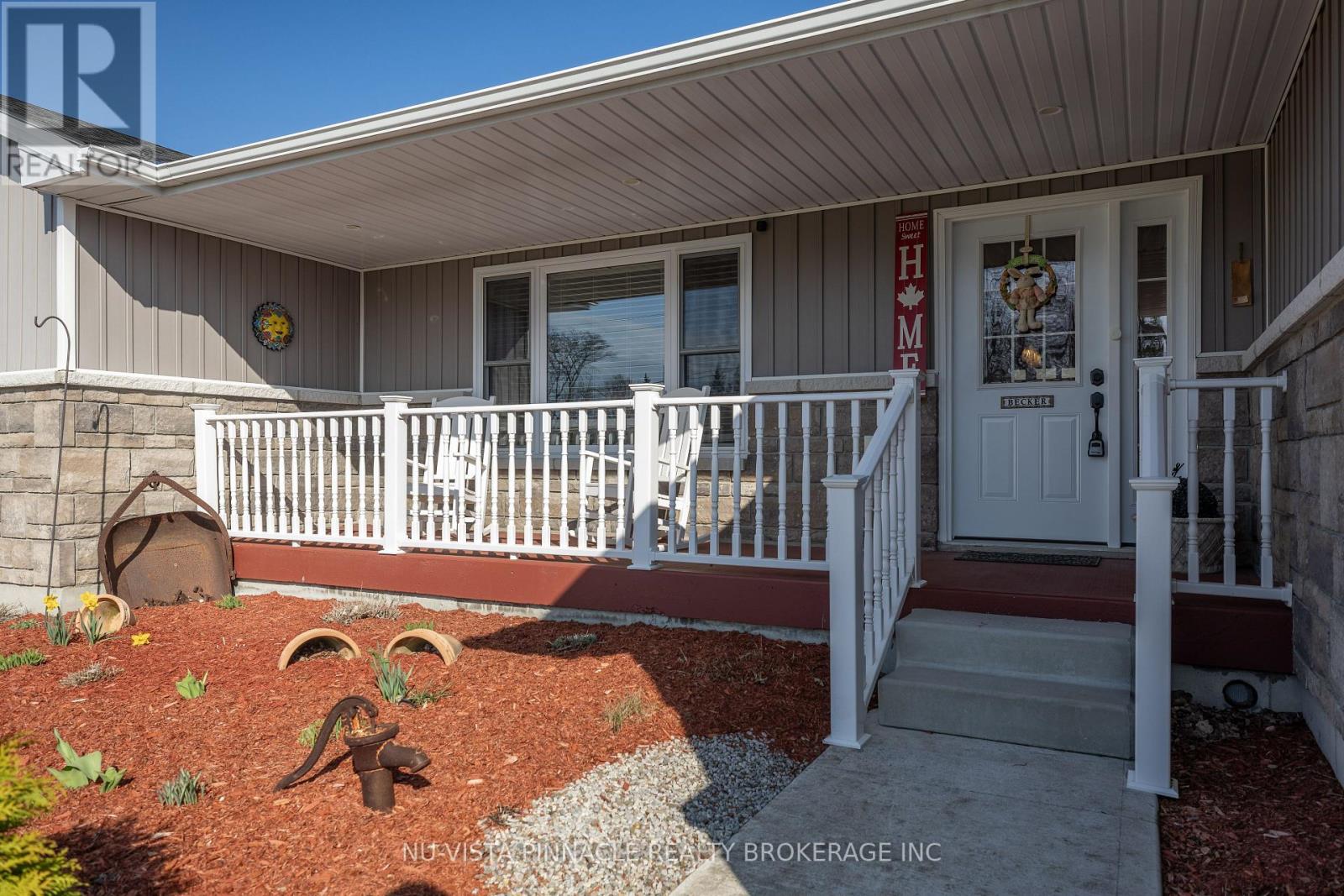 3864 ST CLAIR PARKWAY