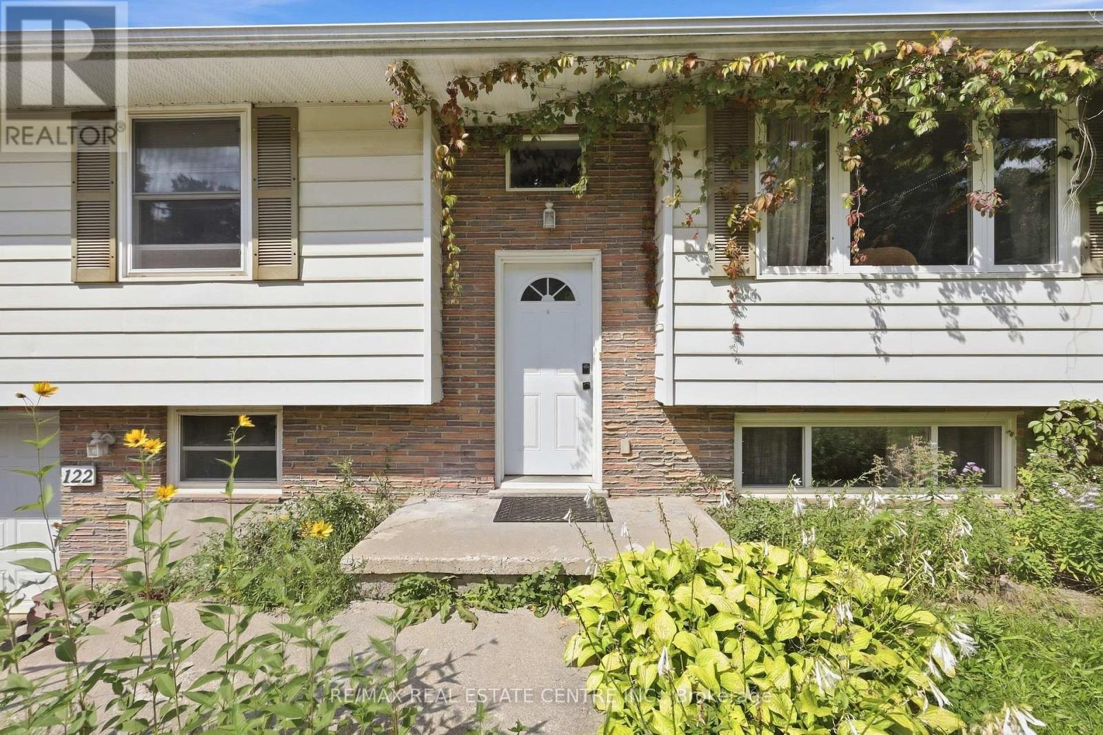 122 GREENBRIER DRIVE
