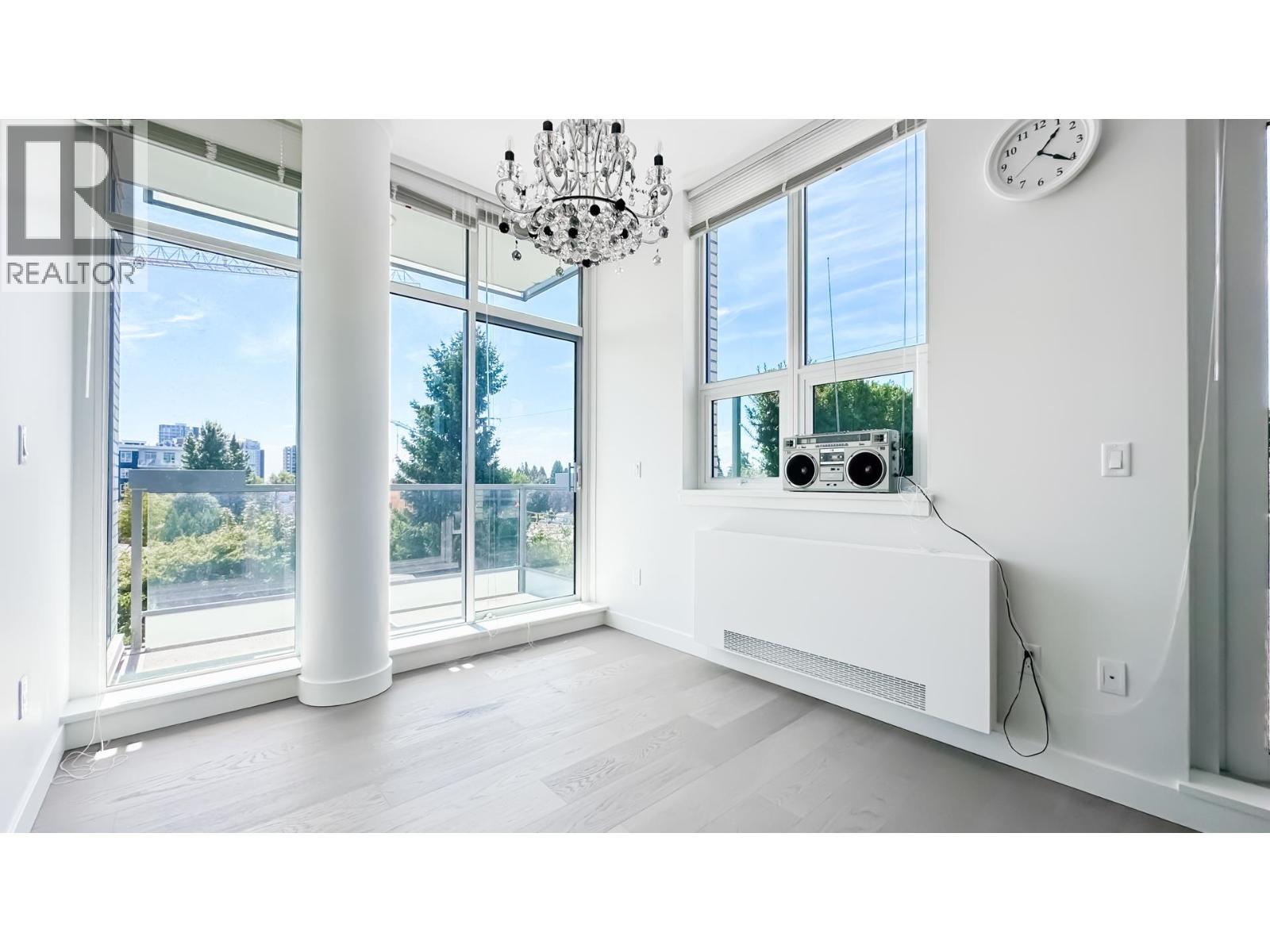 308 6733 CAMBIE STREET