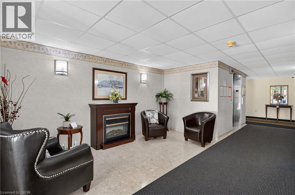 216 W PLAINS Road Unit# B404
