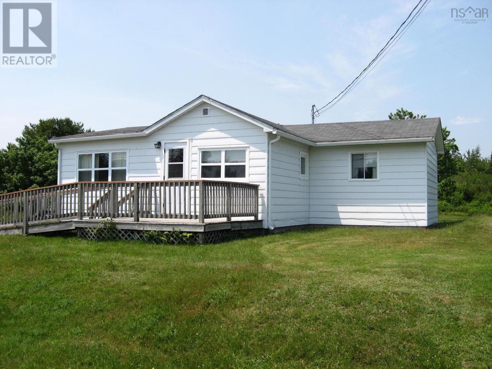 6582 Highway 3 - Photo 2