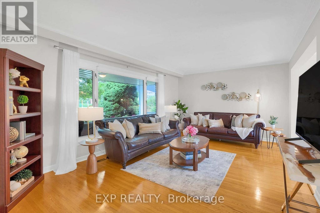 182 DERRYDOWN ROAD, TORONTO (YORK UNIVERSITY HEIGHTS), ON M3J 1R8 - Image 3172356165.jpeg?d=l