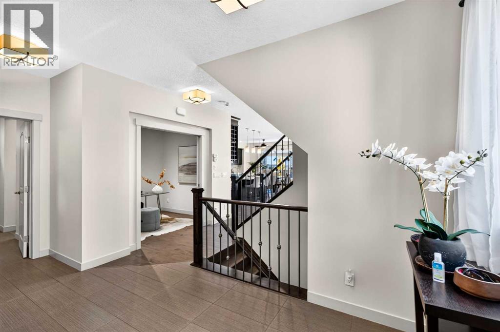 78 Cranarch View SE