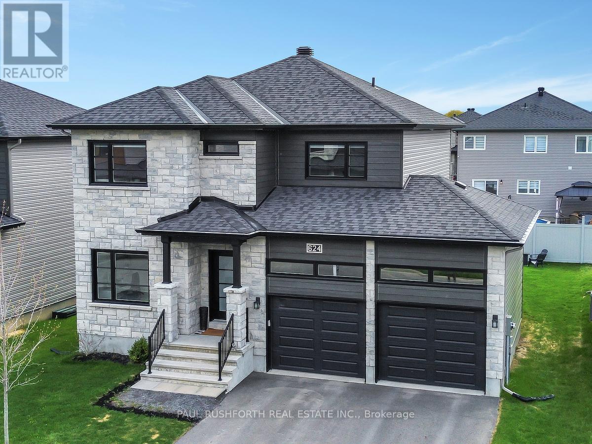 624 GENEVA CRESCENT
