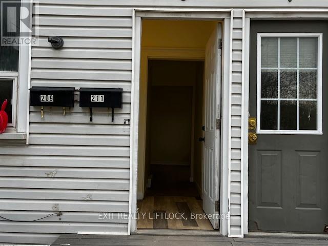 209 STEWART STREET - Photo 2