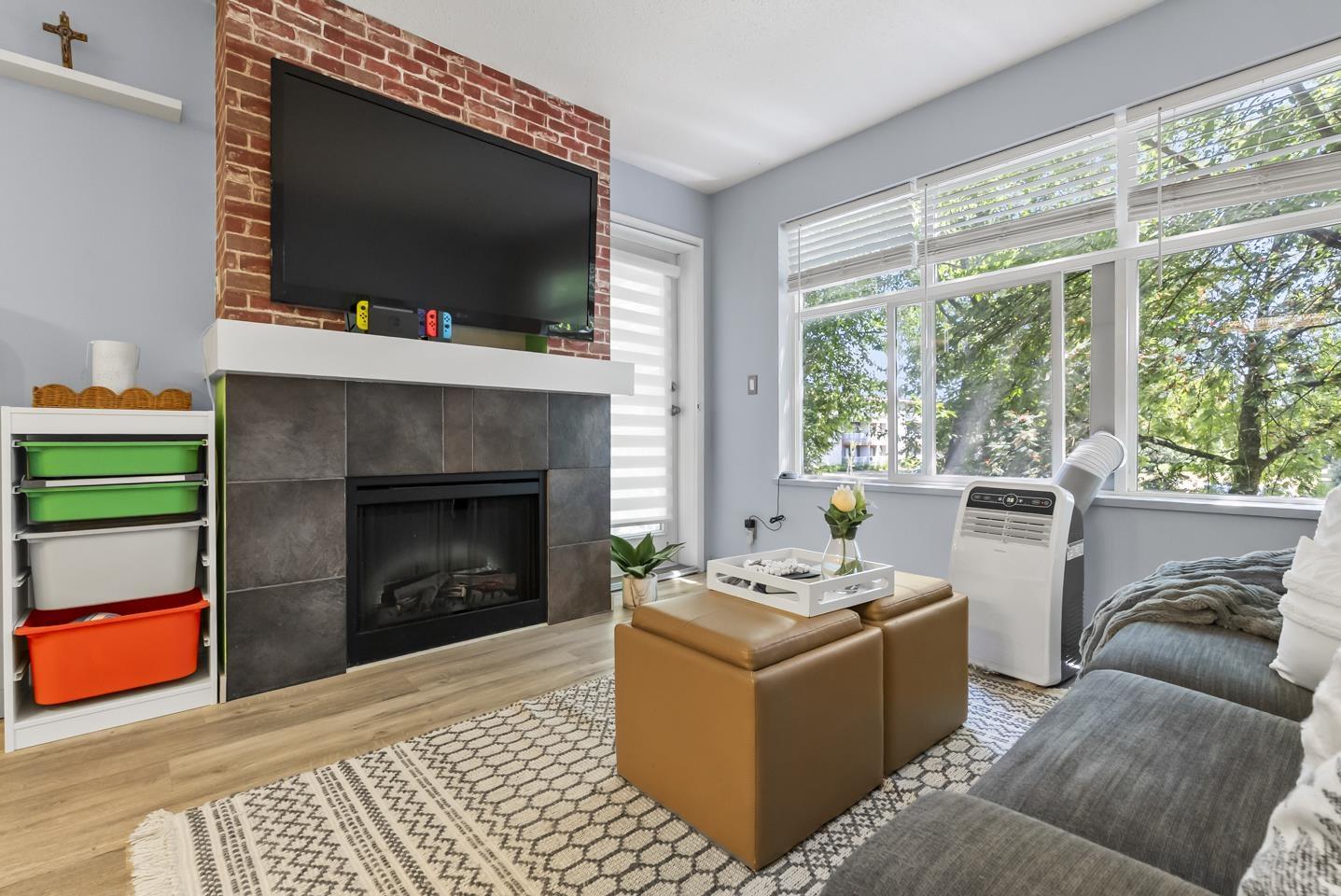 212 14885 105 AVENUE