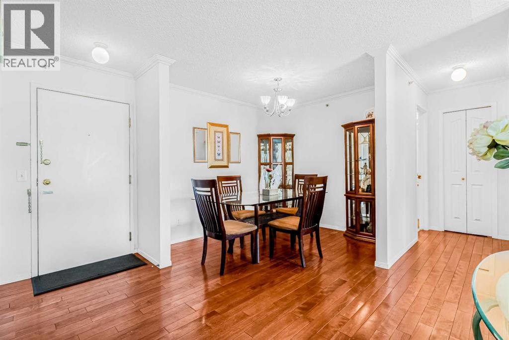 308, 3308 Valleyview Park SE