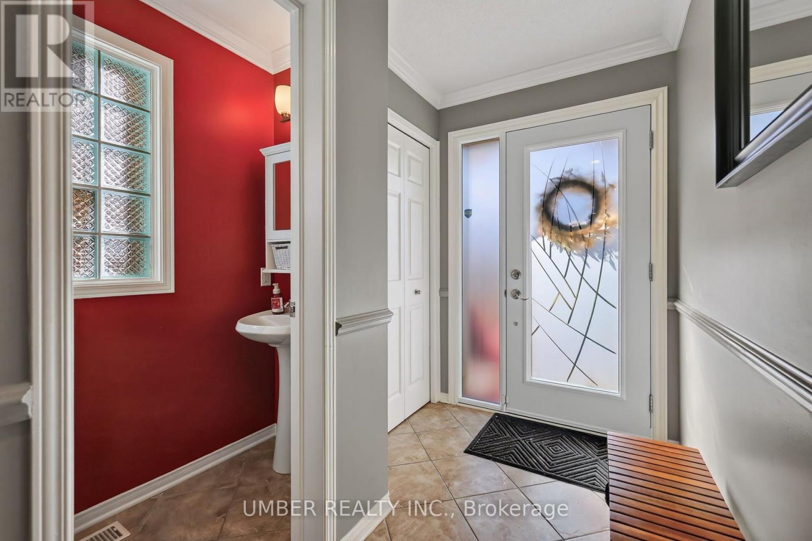 23 BRIARWAY PRIVATE