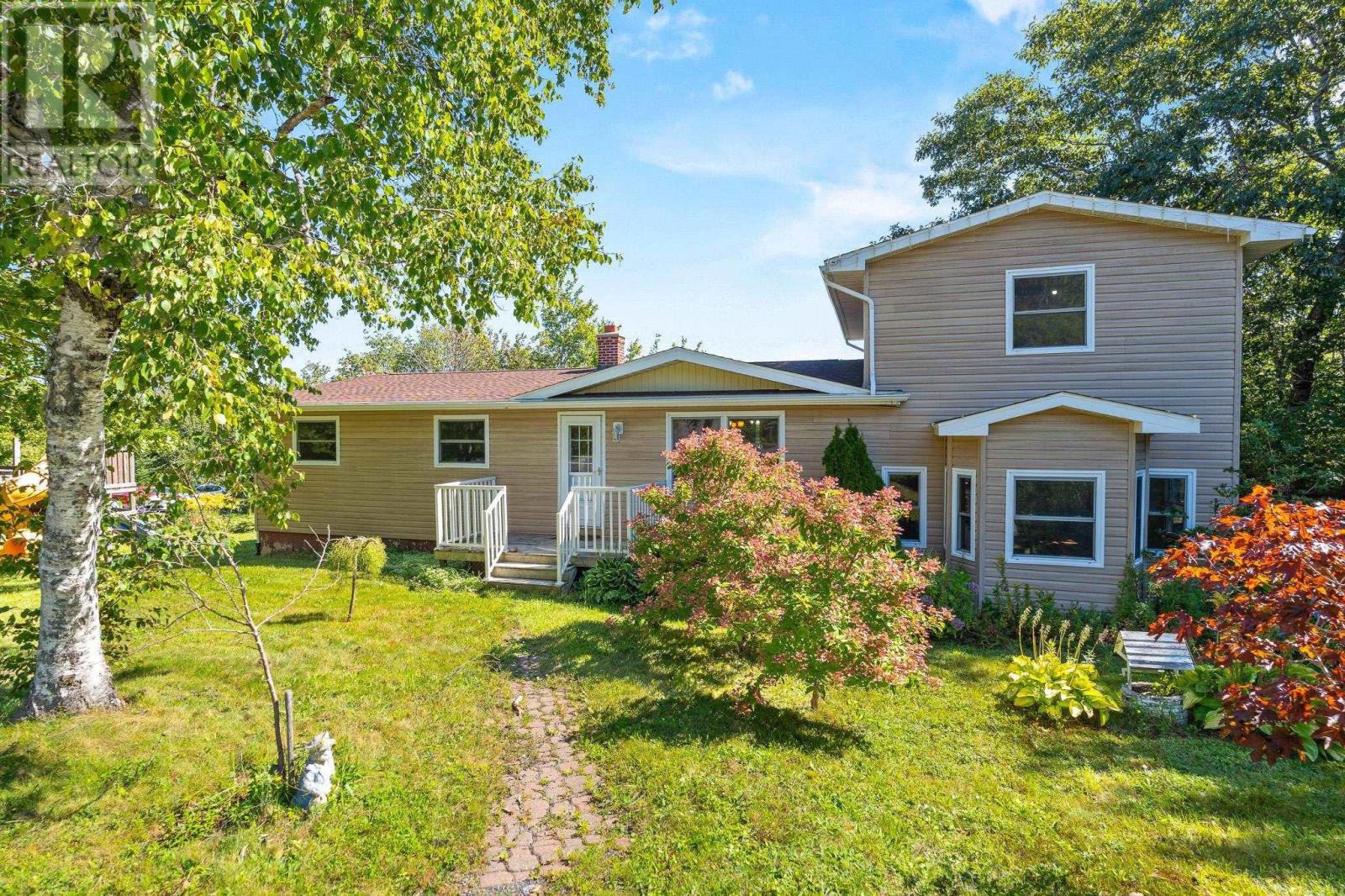 14 Gordon Stewart Drive - Photo 2