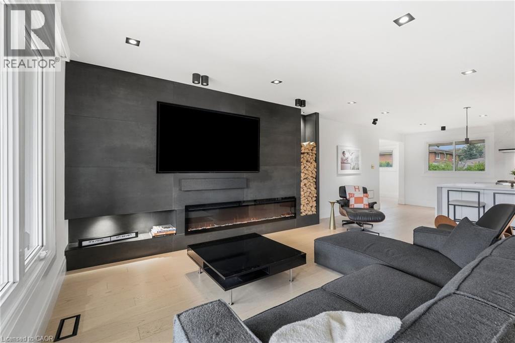9 DONLEA Drive