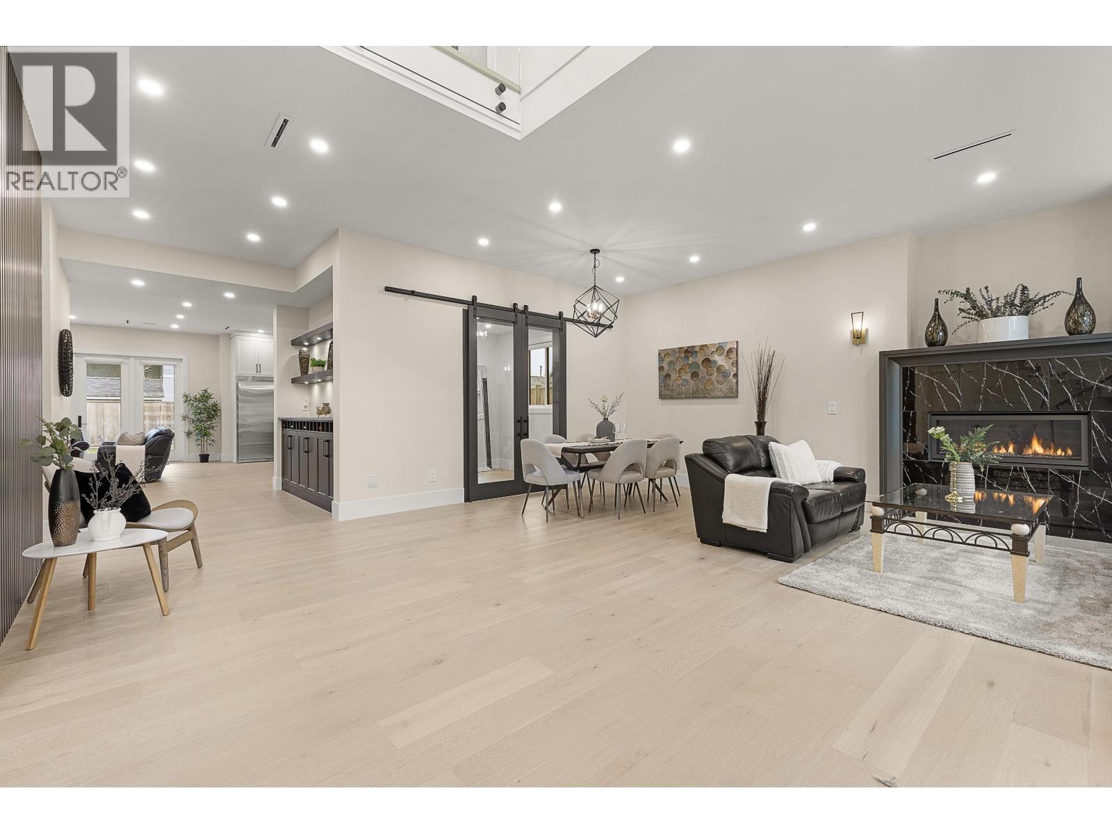 841 RONDEAU STREET