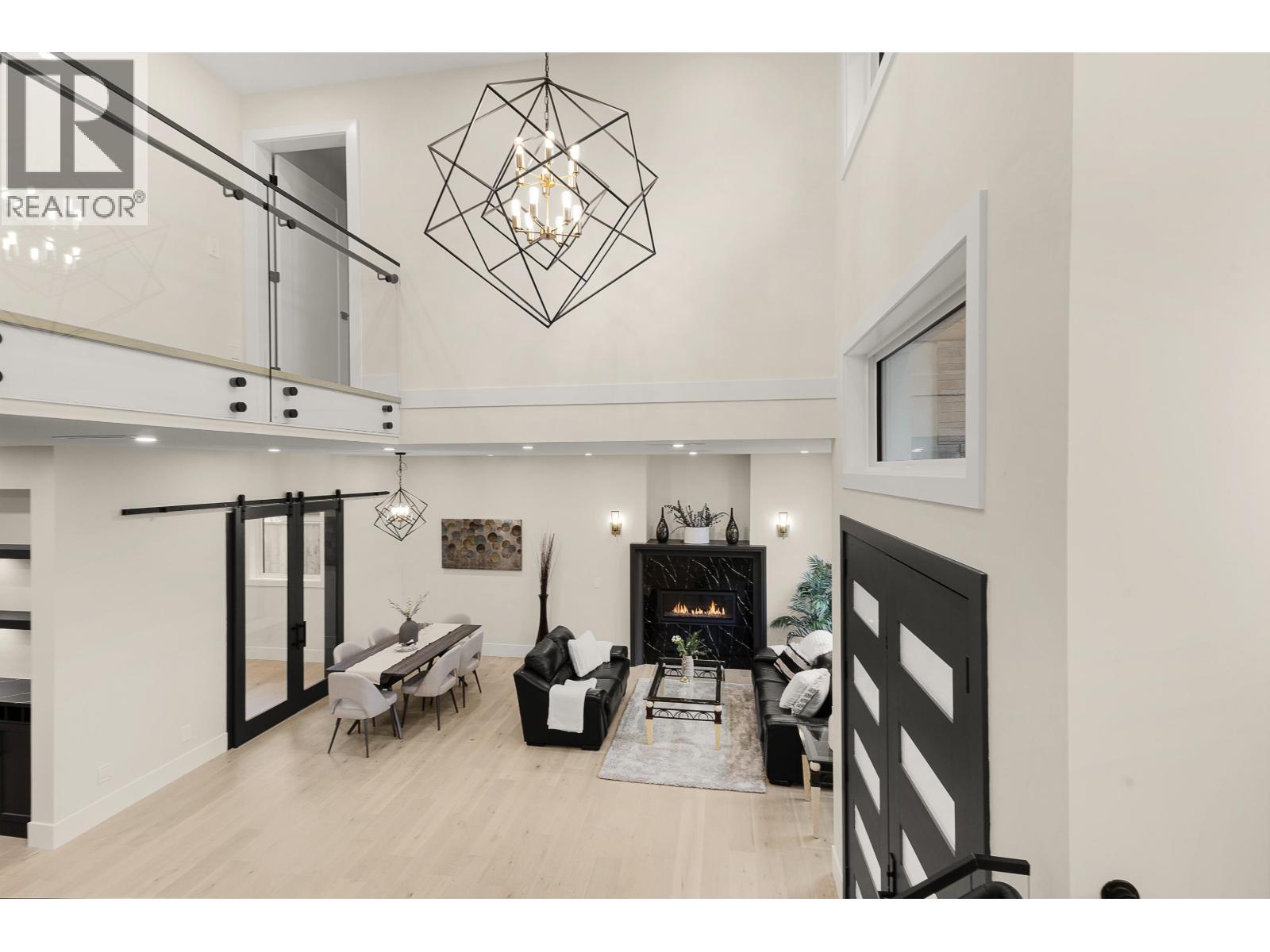 841 RONDEAU STREET
