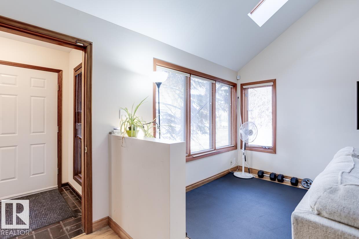 14002 106 AV NW