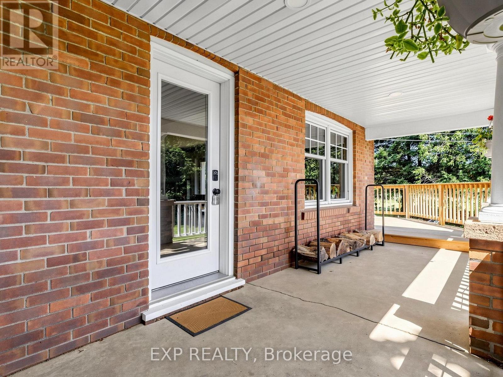 430254 SYDENHAM-LAKESHORE DRIVE