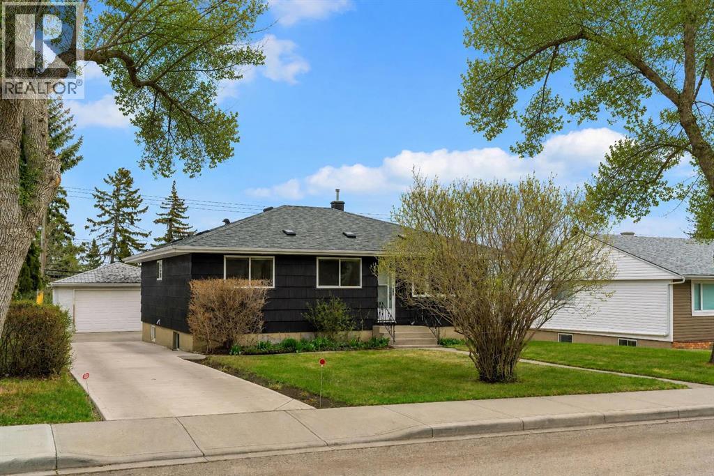 254 Hendon Drive NW
