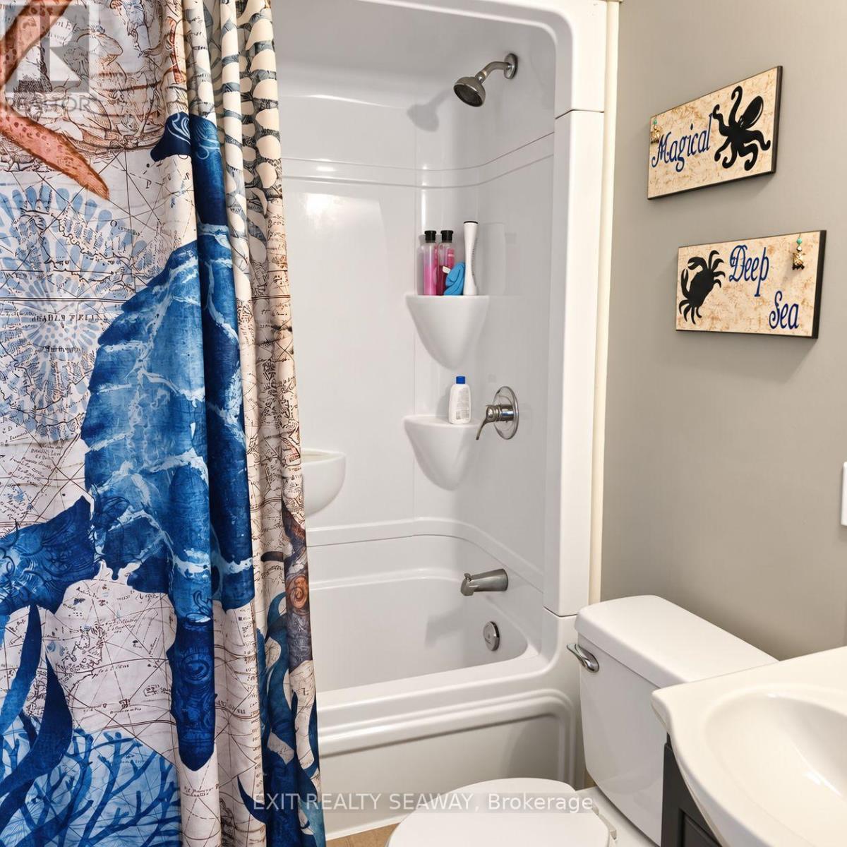 603 WALTON STREET - Photo 3