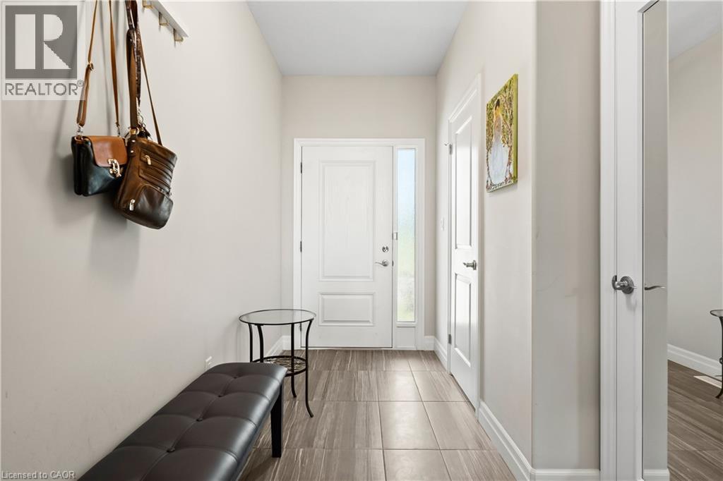 811 SARNIA Road Unit# 18