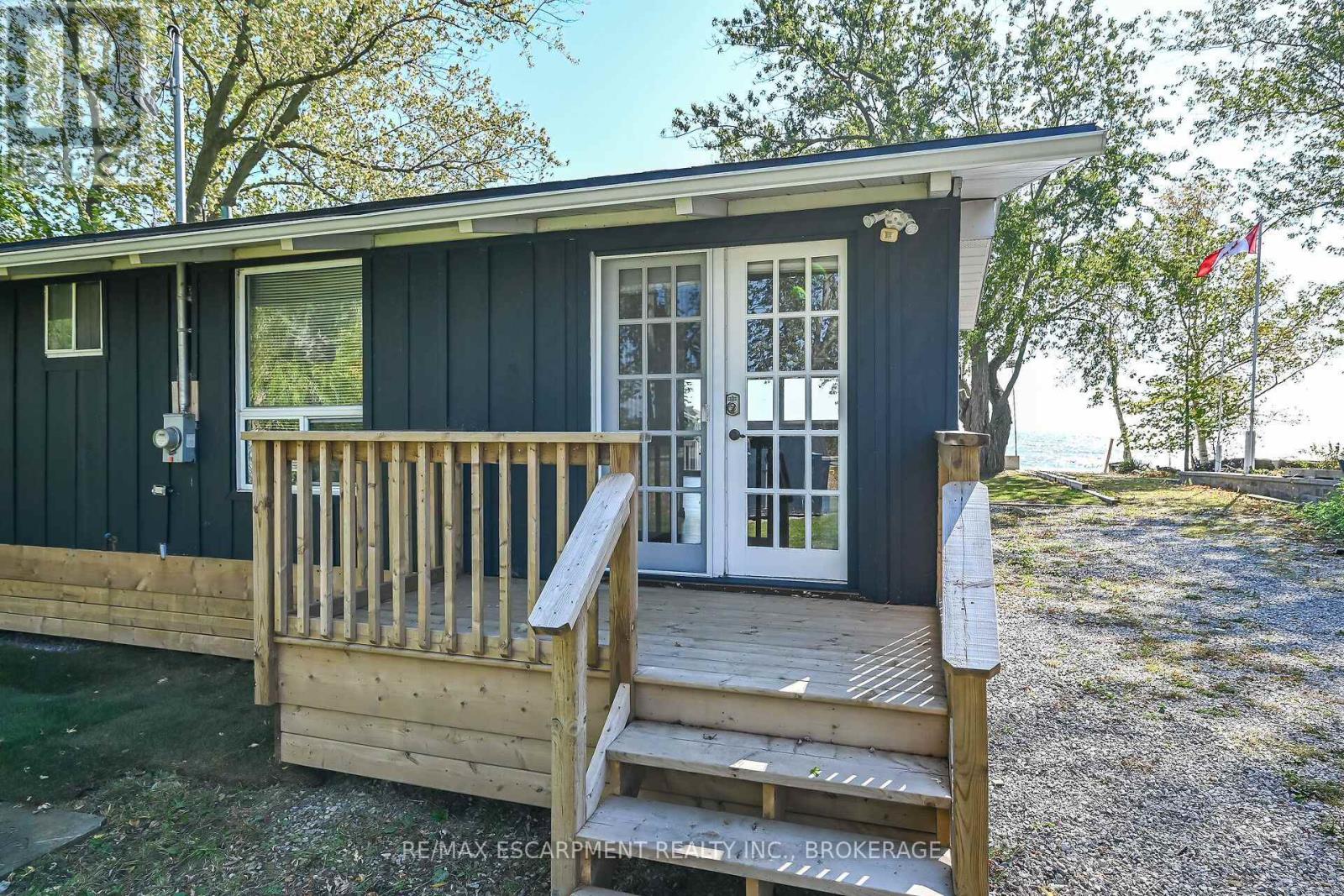 1778 LAKESHORE ROAD