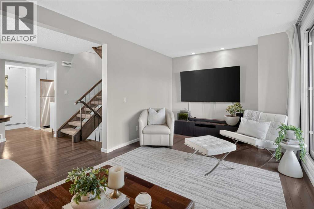 1611, 2520 Palliser Drive SW