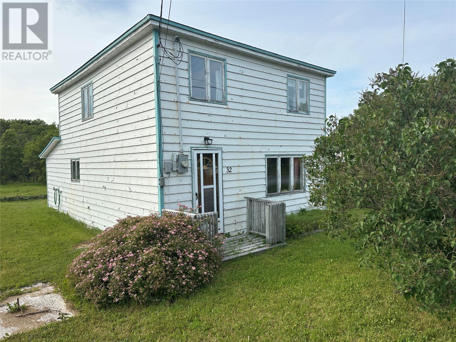 32 Marsh Road