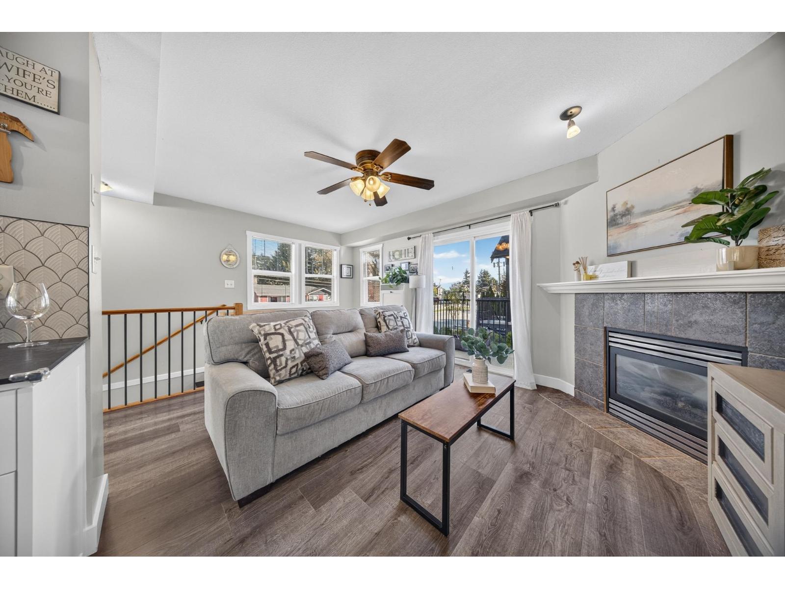 4 46538 FIRST AVENUE, Chilliwack Proper East