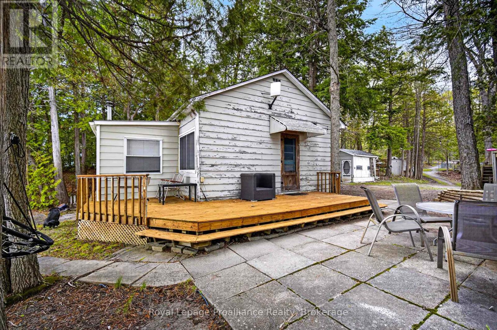 24B CYPRESS LANE
