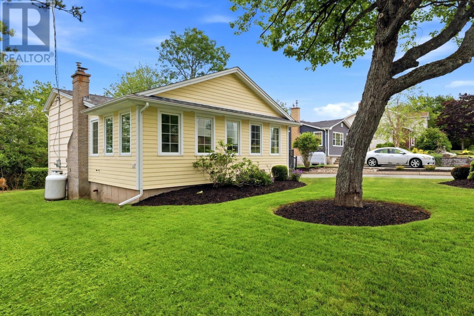 7 Oakley Avenue - Photo 4