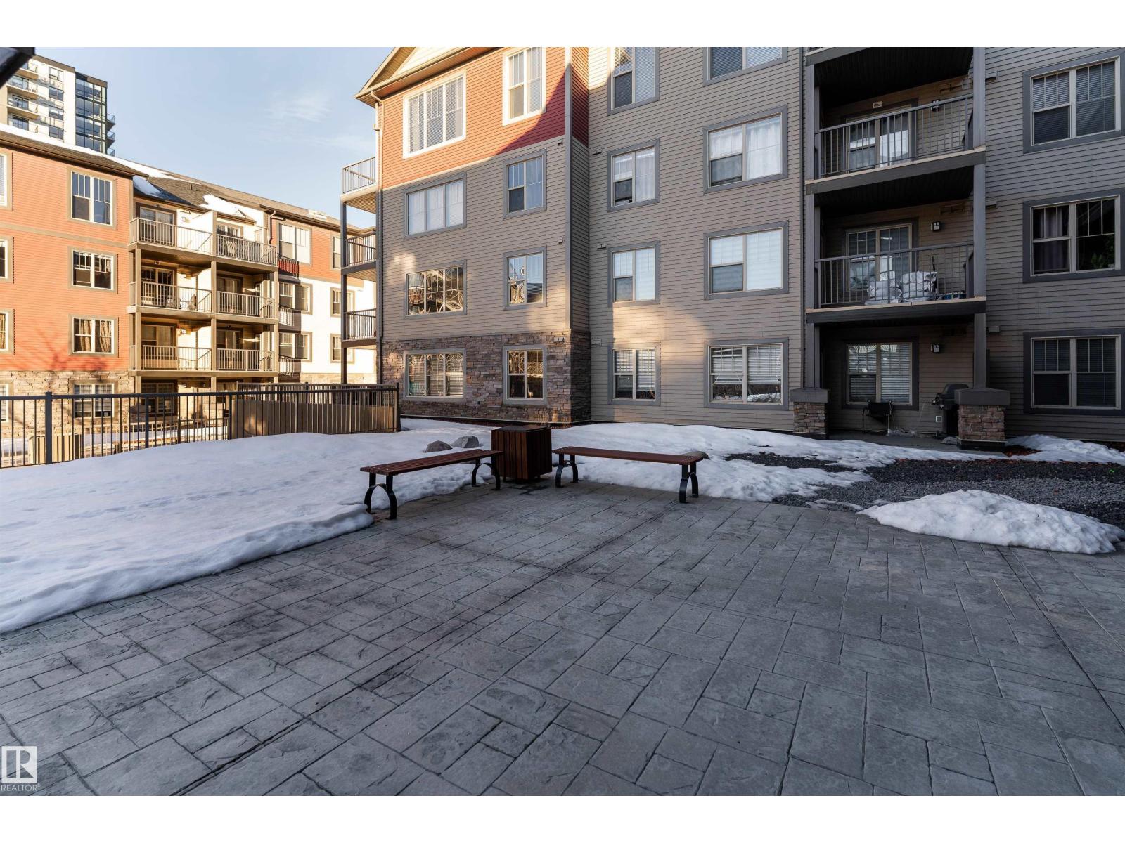 #202 105 AMBLESIDE DR SW