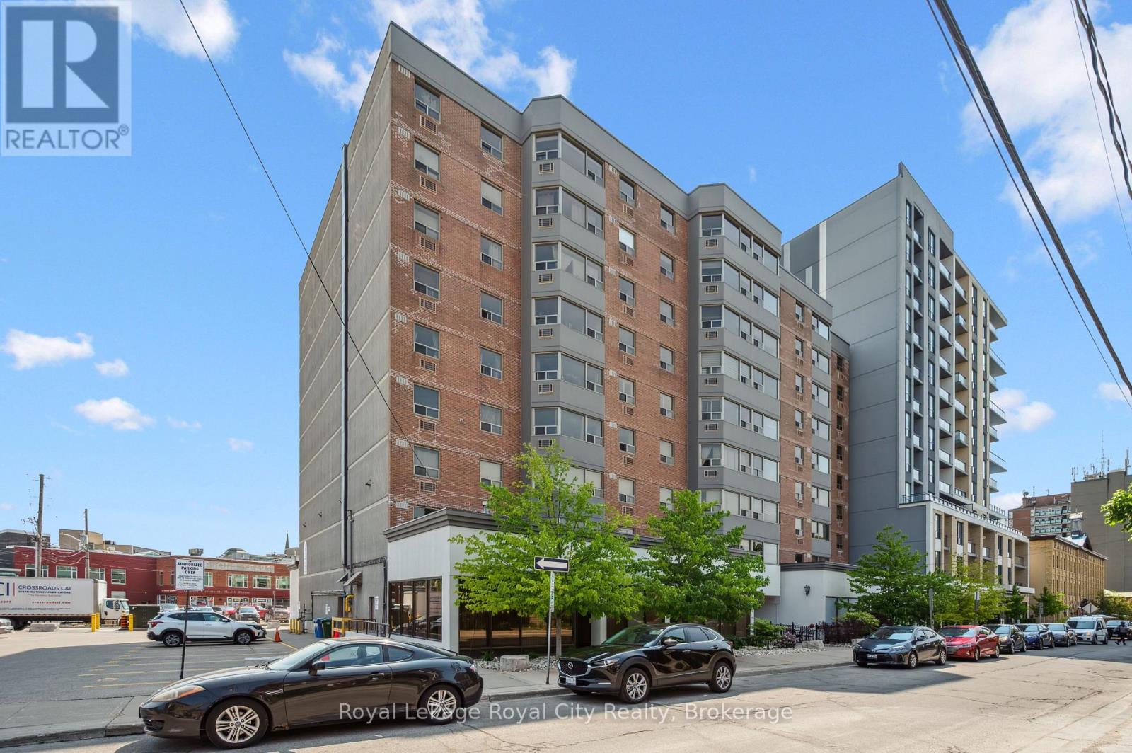 903 - 55 YARMOUTH STREET