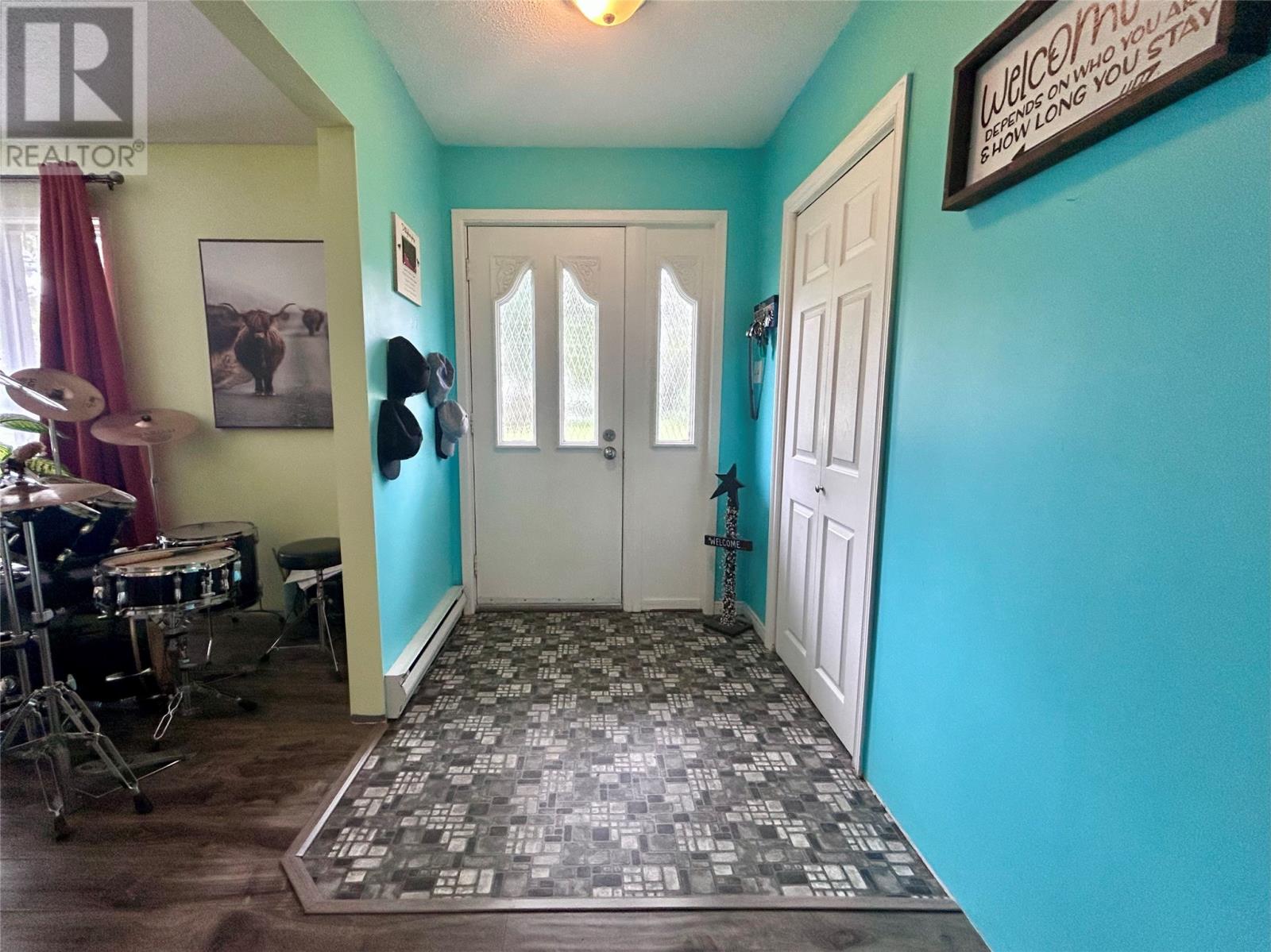 4 Elmwood Crescent
