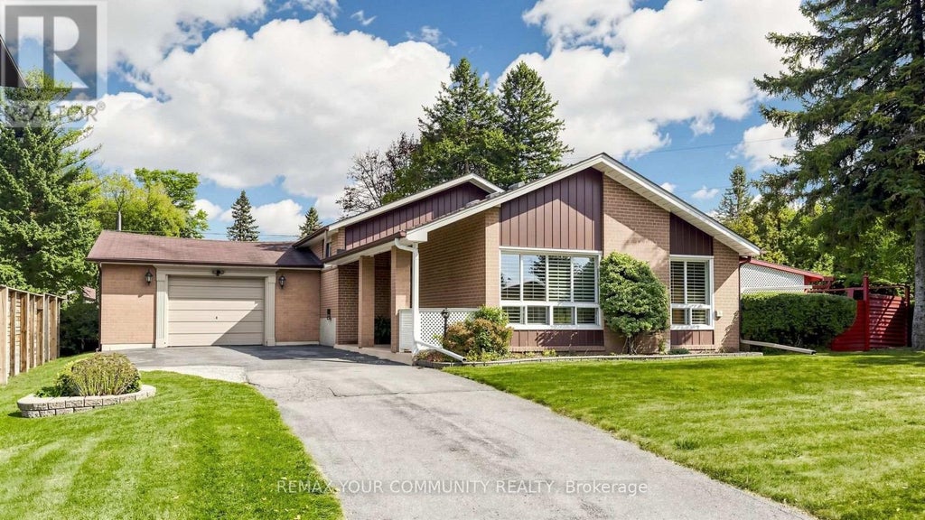 43 SEATON DRIVE, AURORA (AURORA HIGHLANDS), ON L4G 2K2 - Image 1248786011.jpeg?d=l