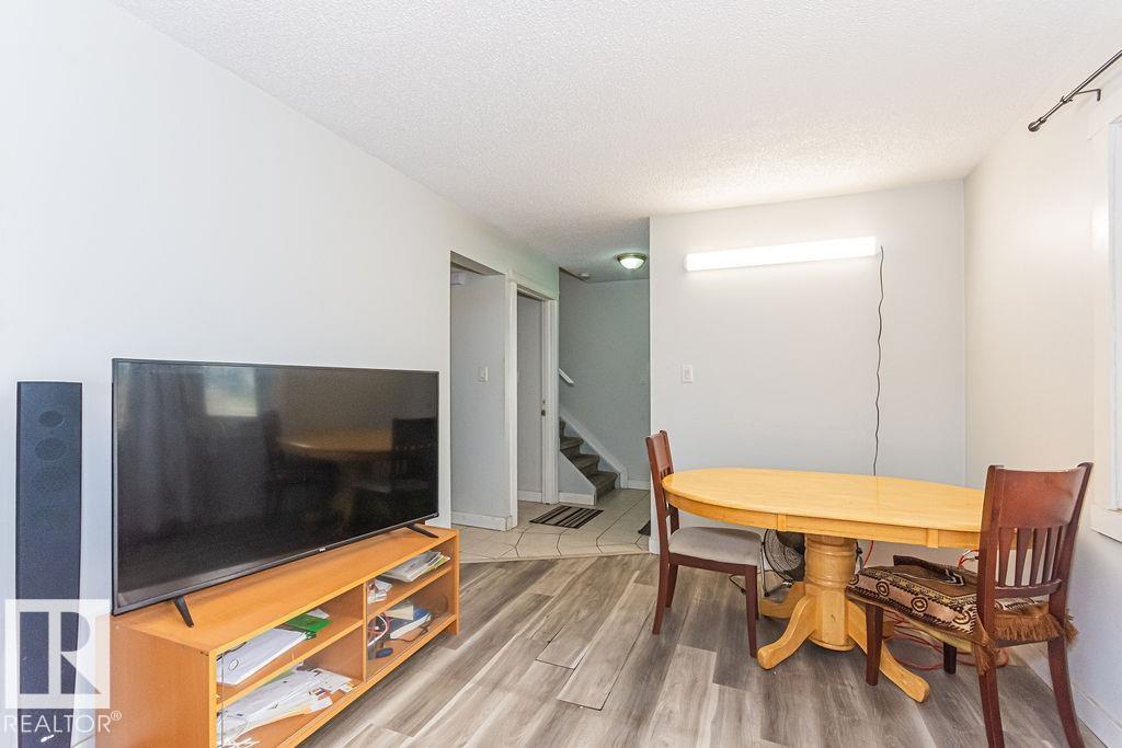 #5 14205 82 ST NW