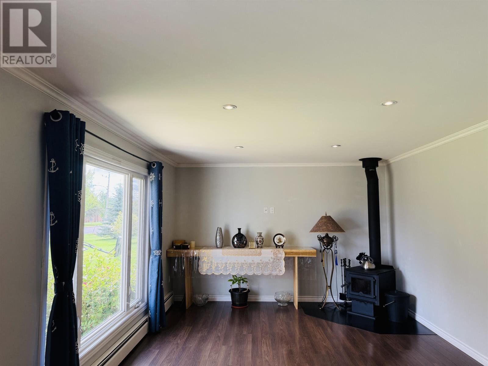 424 MACINTYRE Avenue - Photo 4