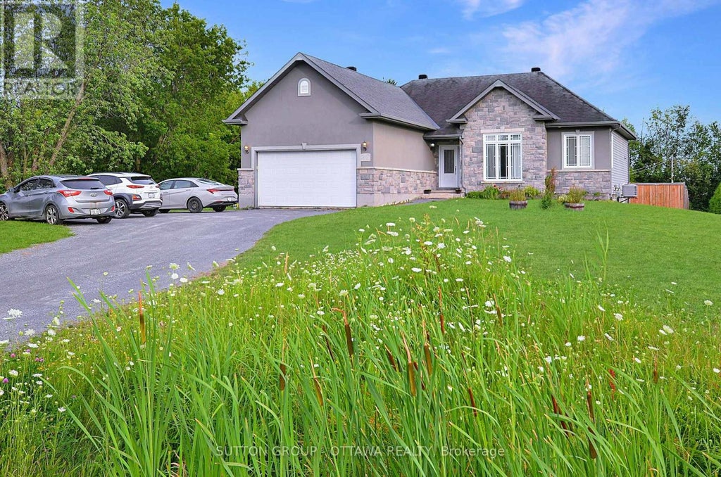 588 RUSSELL ROAD, CLARENCE-ROCKLAND, ON K0A 2A0 - Image 2437070201.jpeg?d=l