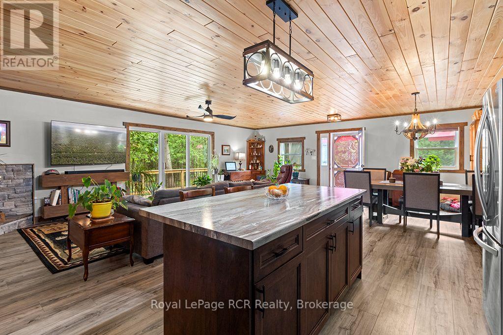 269 LINDSAY ROAD 20 ROAD
