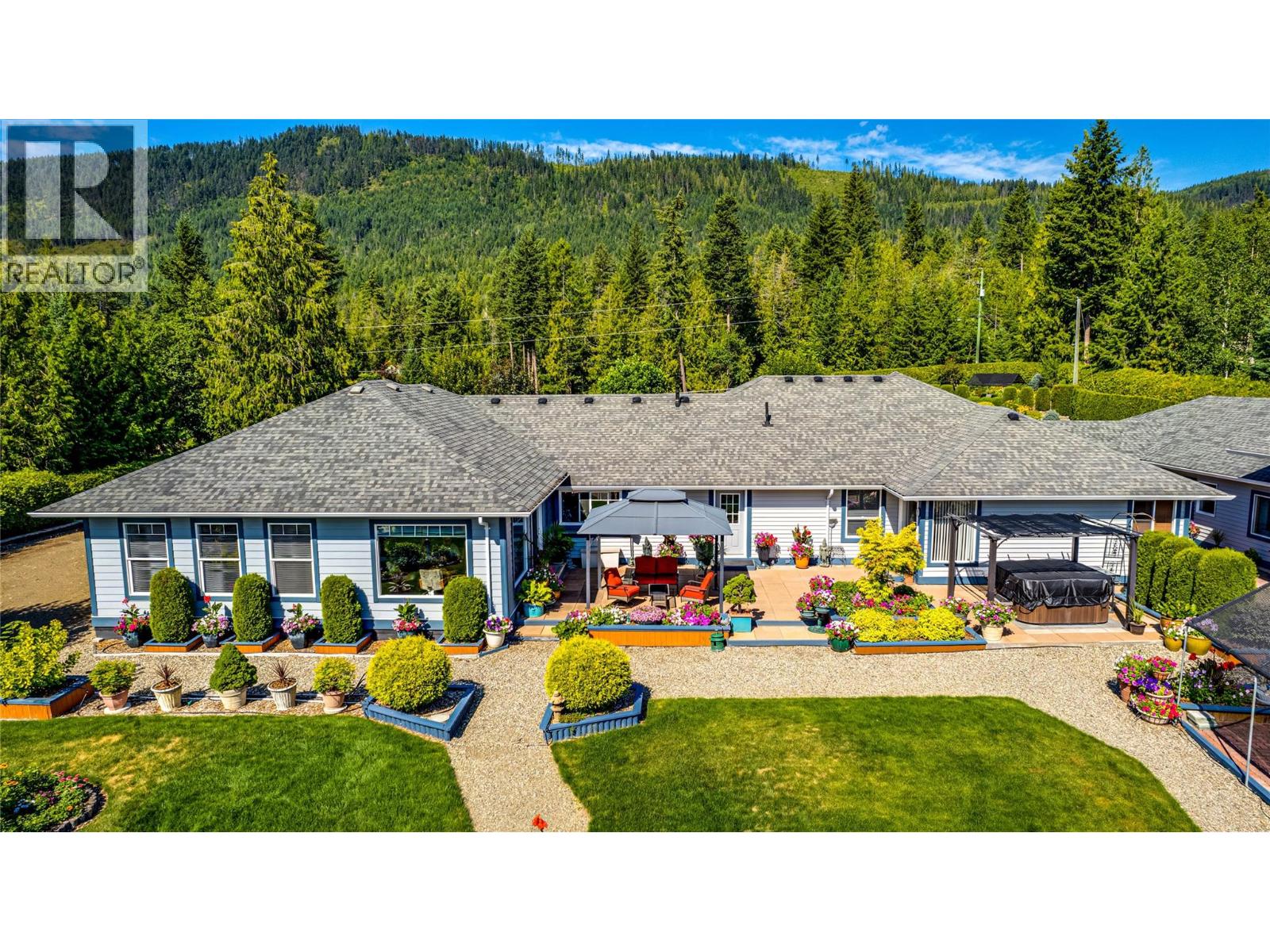 39 Ladyslipper Road