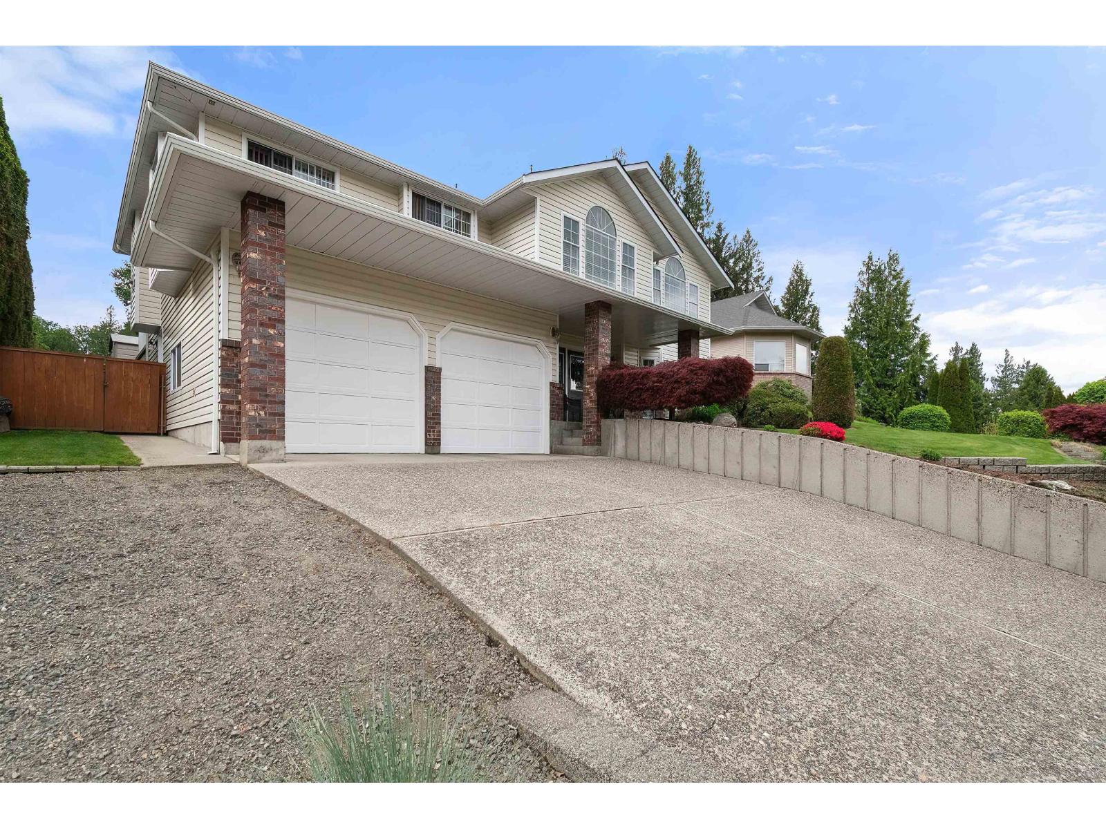 10087 IMPERIAL STREET, Little Mountain