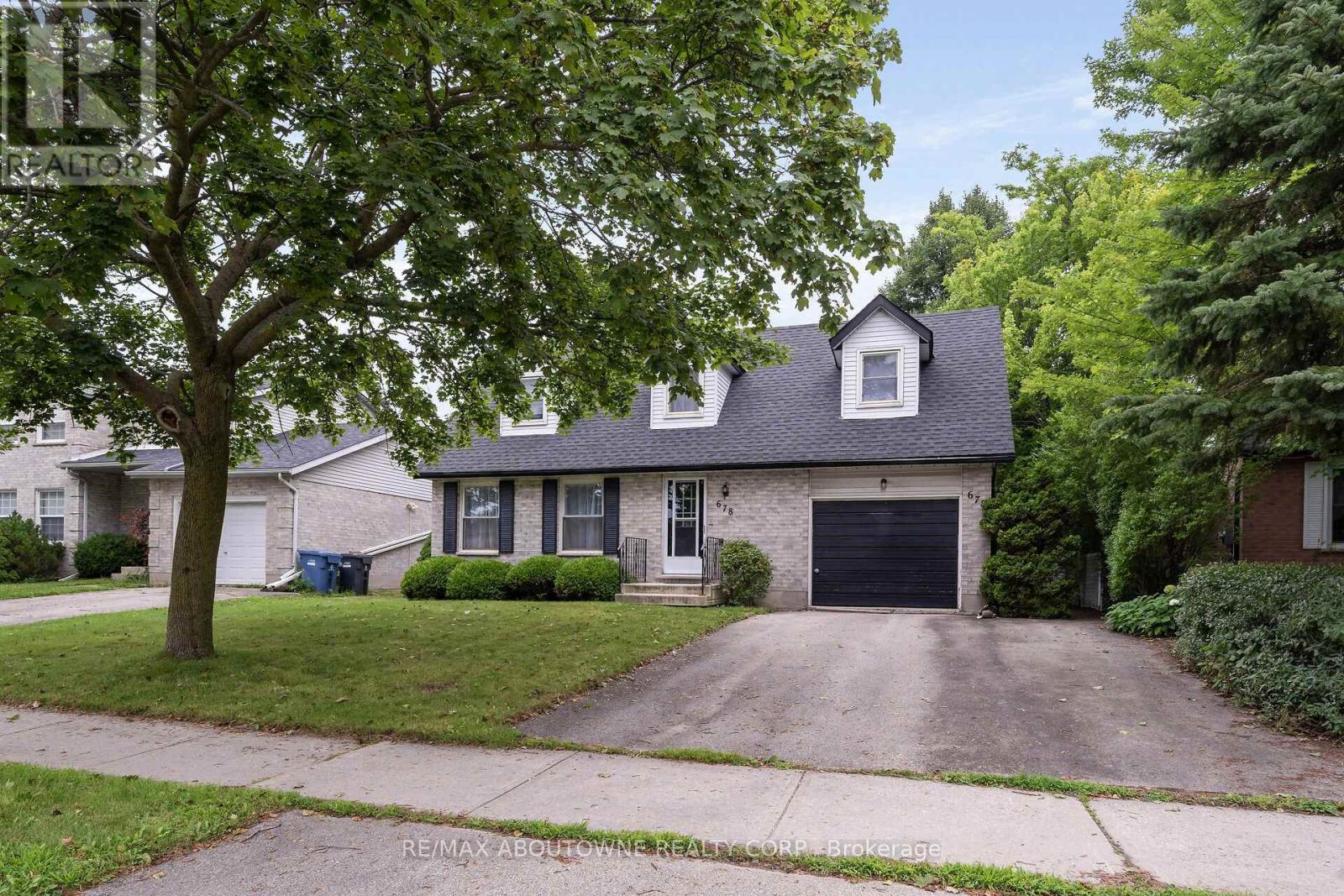 678 EDINBURGH ROAD S - Photo 2