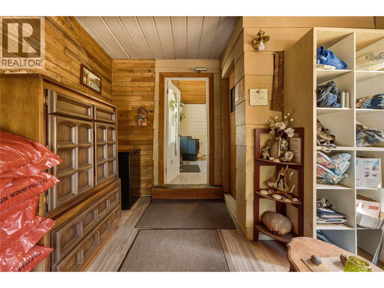 244 Mabel Lake Road