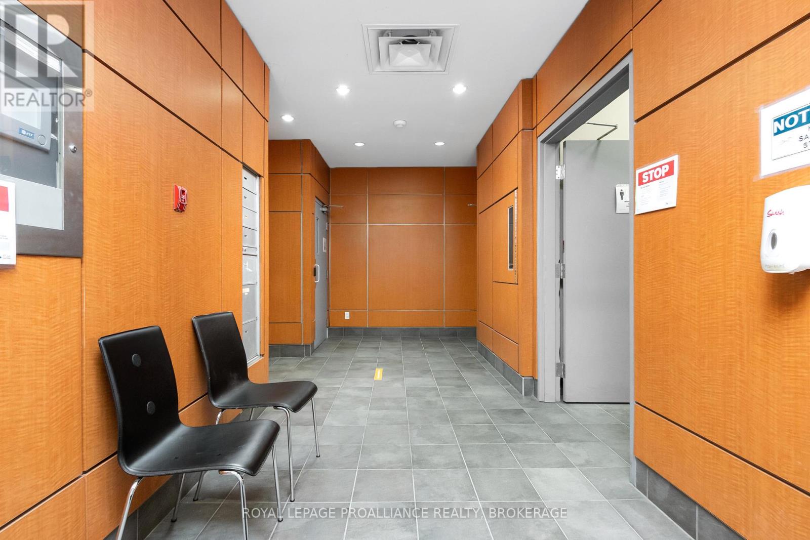SUITE 401 - 100 PRINCESS STREET