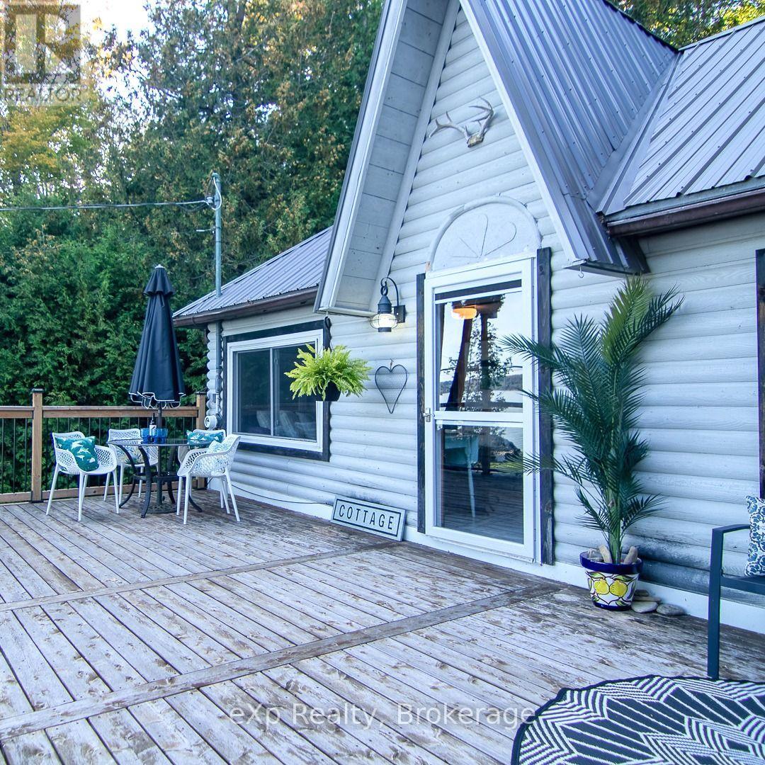 299 MALLORY BEACH ROAD