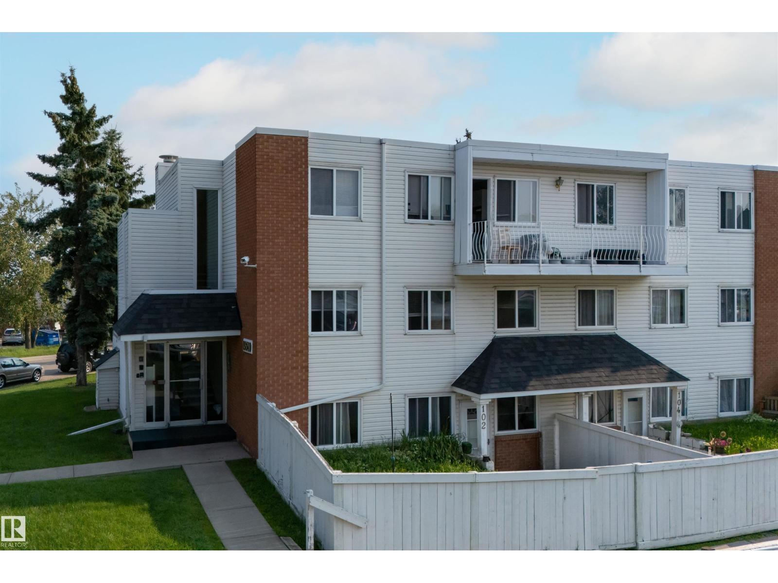 #102 14520 52 ST NW