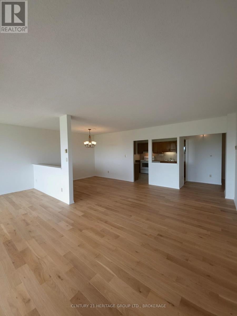 1202 - 1000 KING STREET W