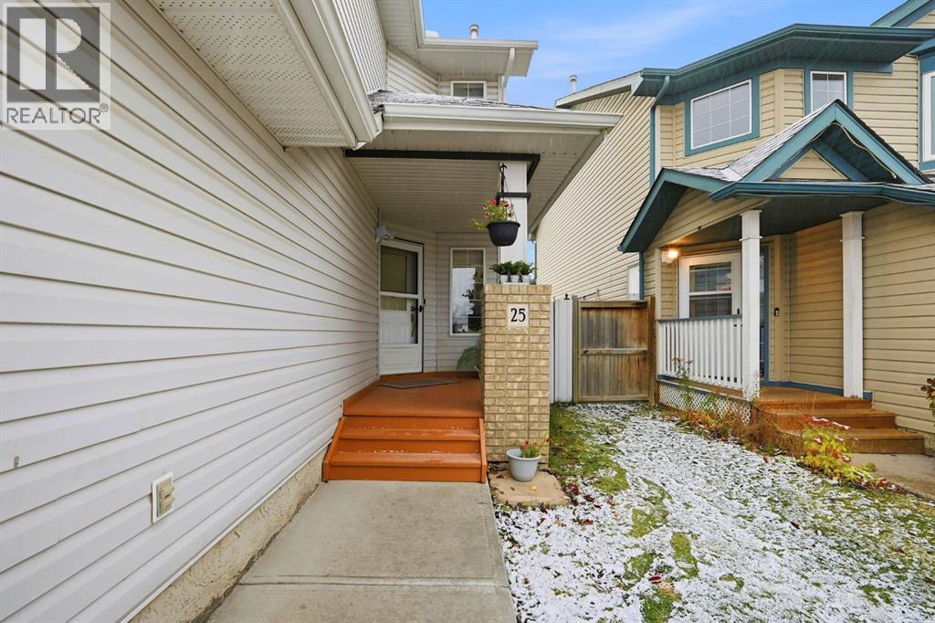 25 Martin Crossing Green NE