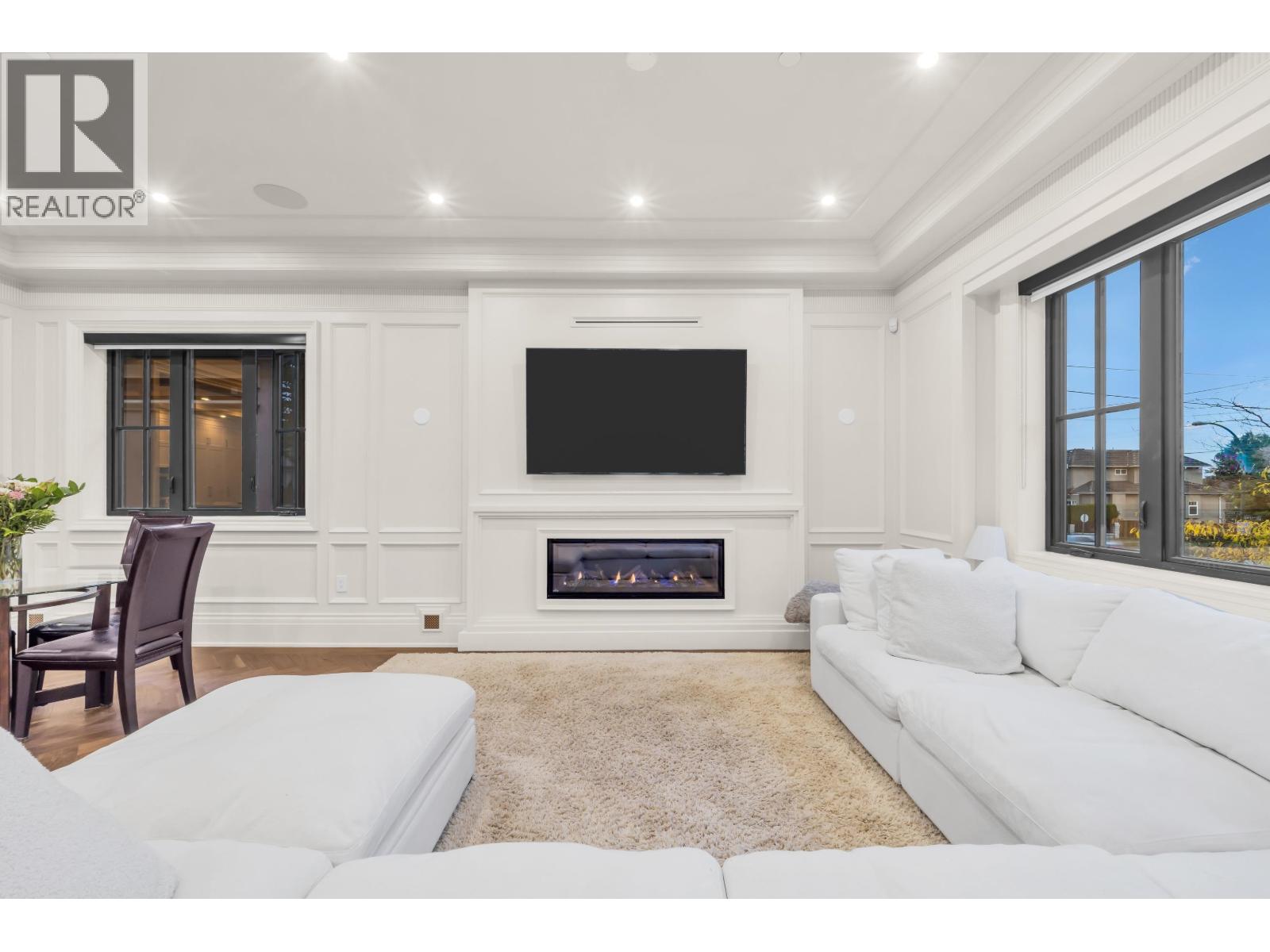 1443 W 57TH AVENUE