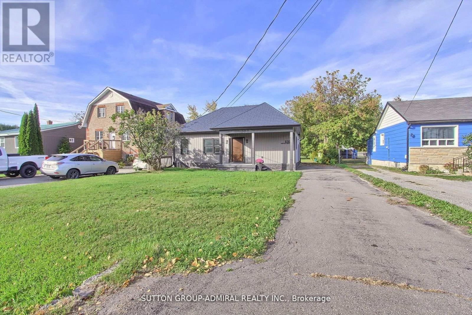 836 MONTSELL AVENUE