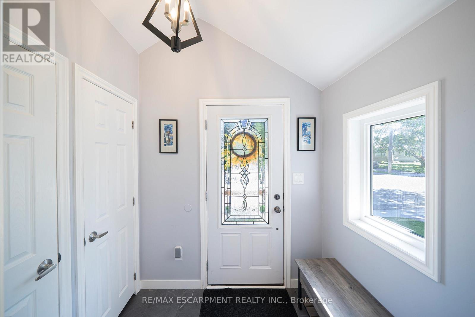 32 ELMWOOD AVENUE