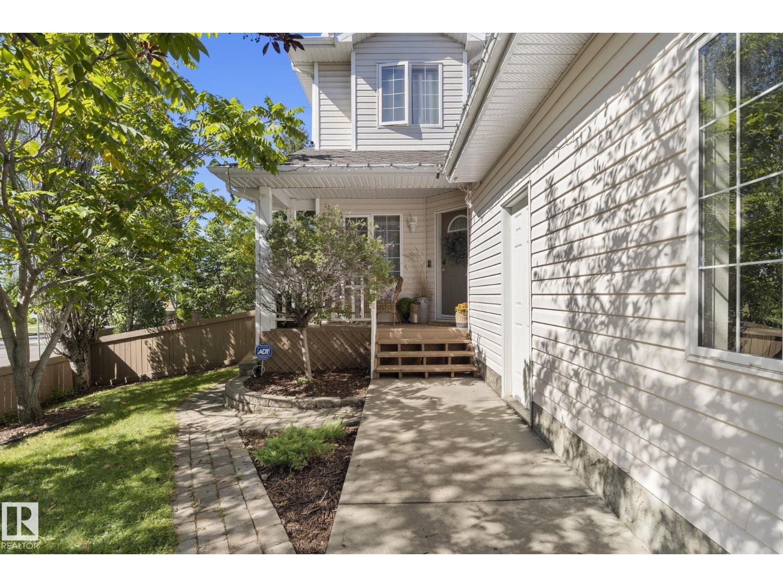 2 WESTWOOD WD